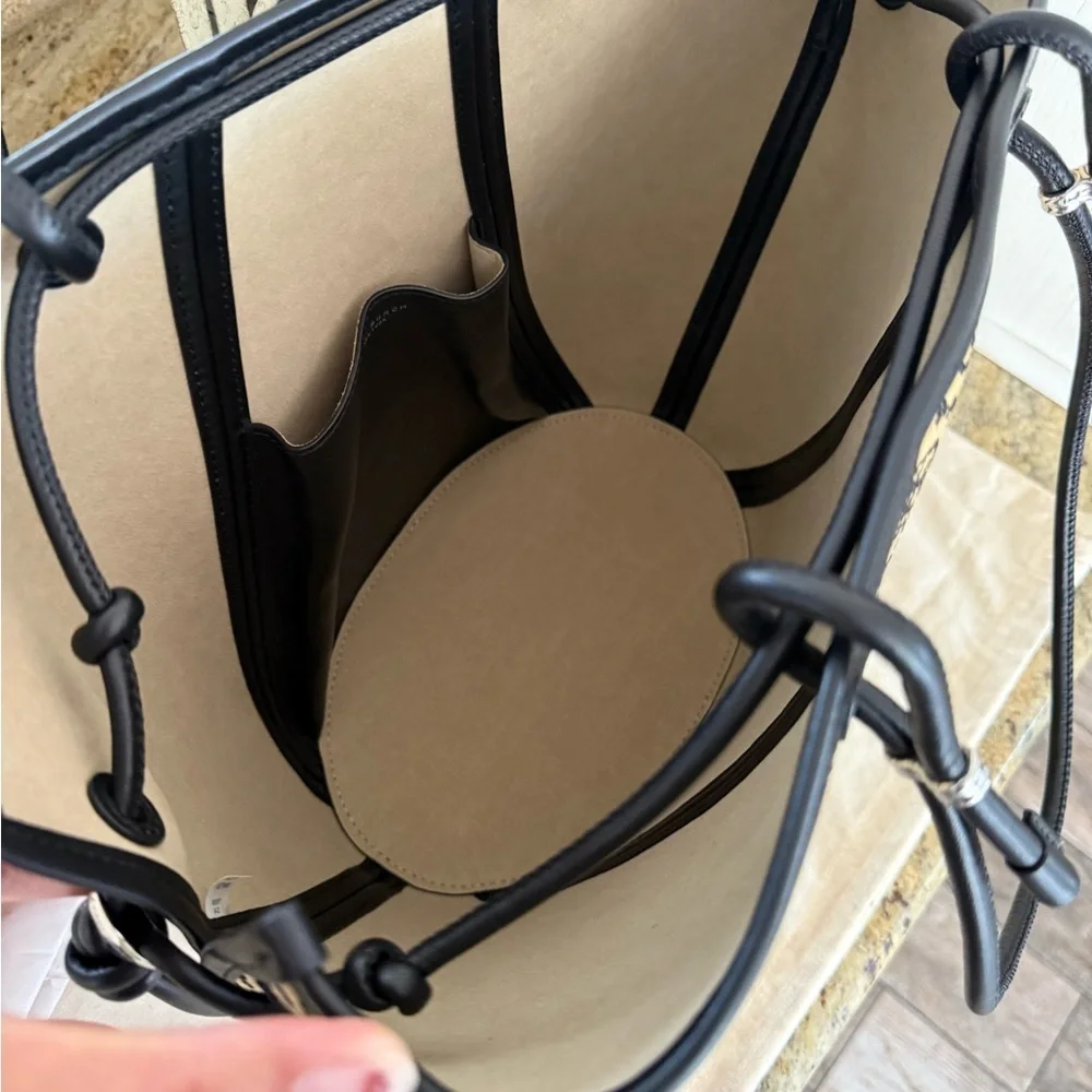New Tory Burch large tote